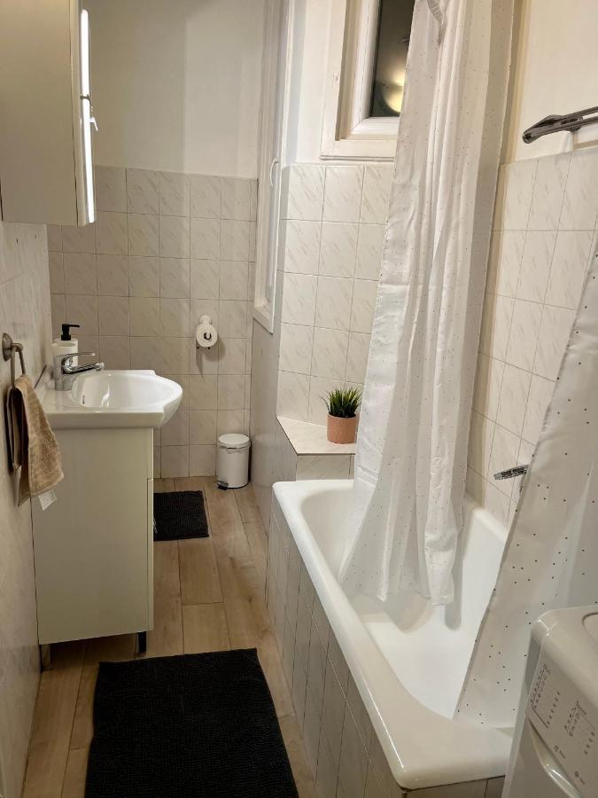 Your Home In Budapest: Cozy, Central & Silent Zewnętrze zdjęcie