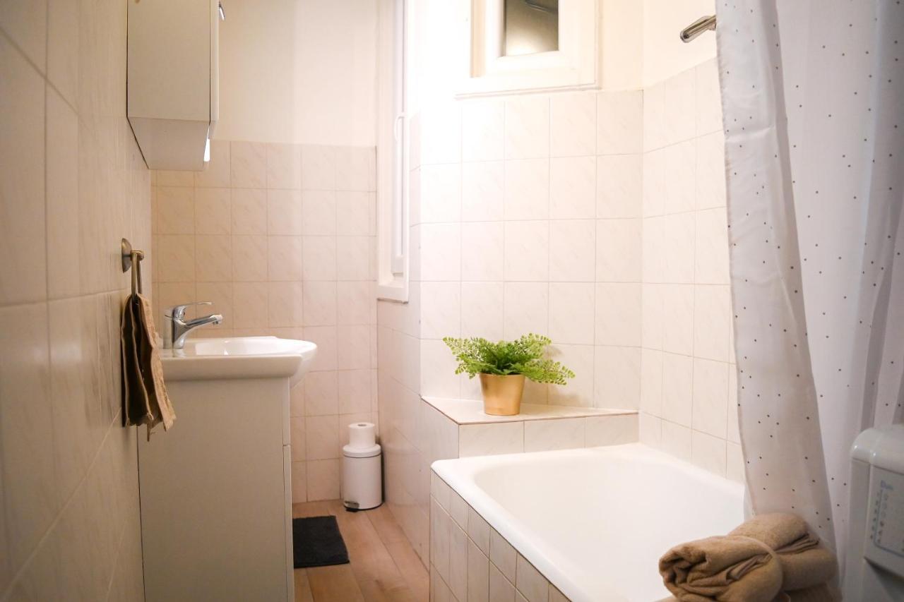 Your Home In Budapest: Cozy, Central & Silent Zewnętrze zdjęcie