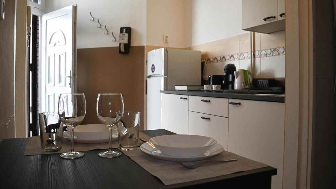 Your Home In Budapest: Cozy, Central & Silent Zewnętrze zdjęcie